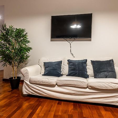 Apartamento Cortivo House - Magenta 81 Milán Exterior foto